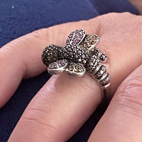 Dragonfly Ring set in a ornate Sterling Silver. - Picture 2 of 4